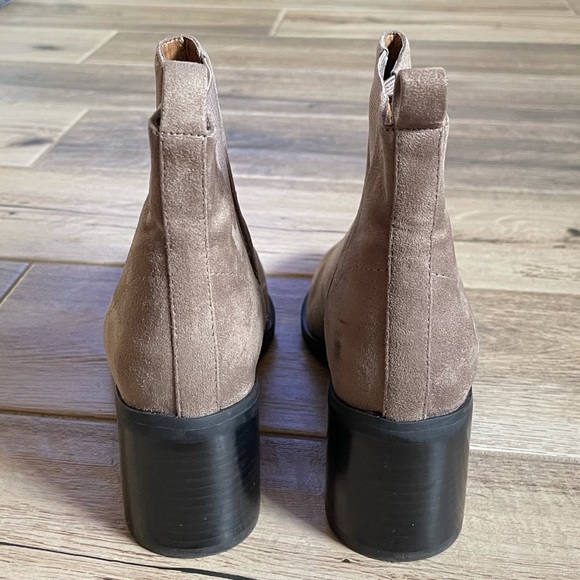 Nordstrom Ankled Heeled Boots - Picture 5 of 6